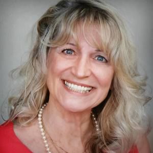 Meet your Posher, Cheryl